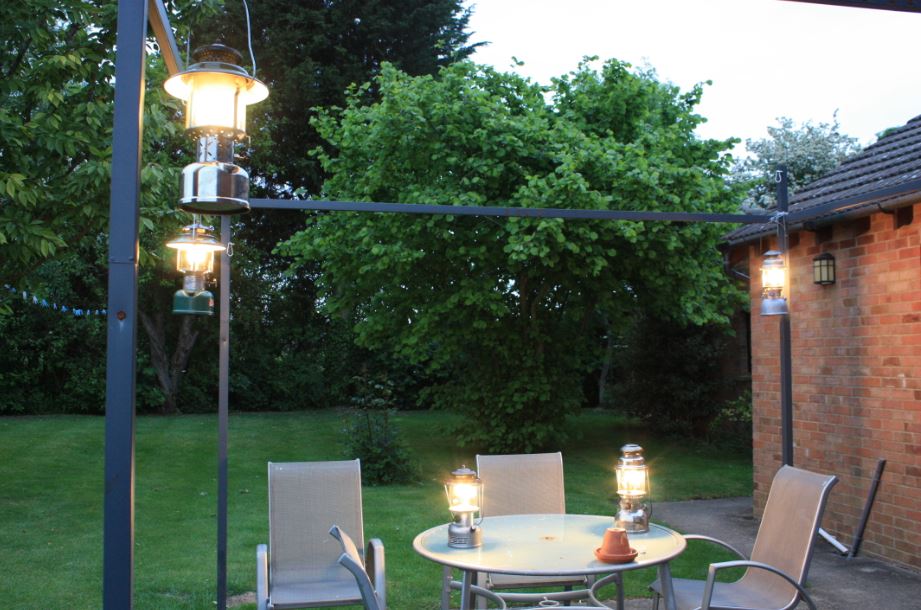 12 May 20 Nurses light up 2.JPG