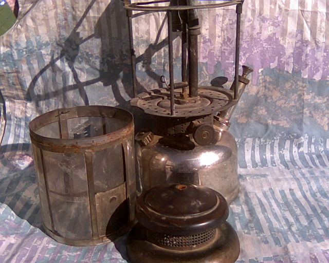 1293911133-007_opt.jpg