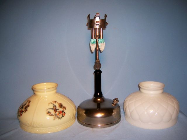 1293933065-Akron_102G_with_Cremax_Peacock_and_Diamond_shade_opt.jpg