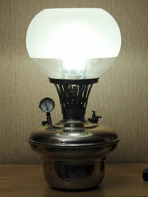 1295642728-t__ndluxglob.jpg