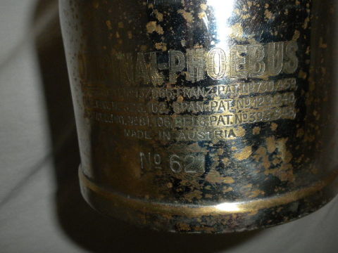 1296810842-b3.jpg