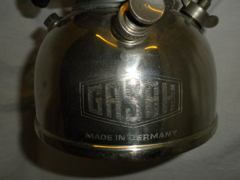 1297069835-b9.jpg