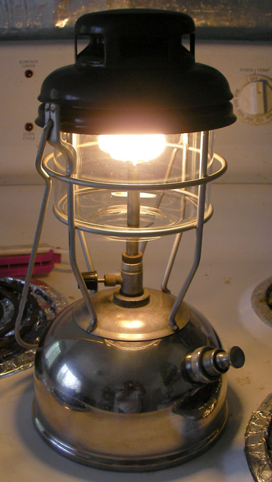 1305996333-Tilley_Lantern.jpg