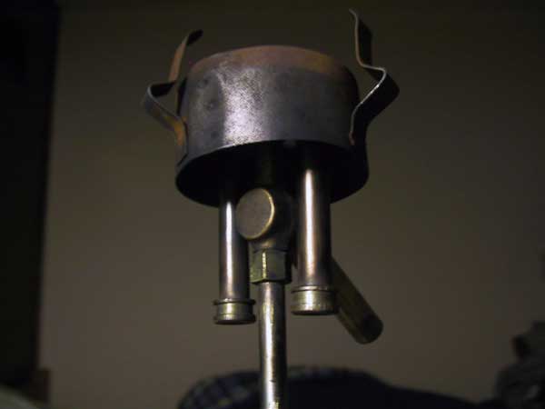 1311293514-lamp-burner-low-res.jpg