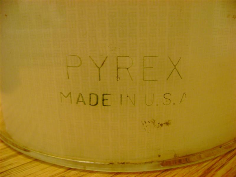 1325728327-Globe_Back.jpg