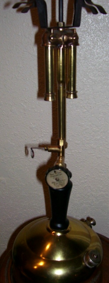 1327987835-lamp1.jpg