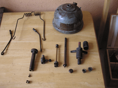 1332959000-P1010003.gif