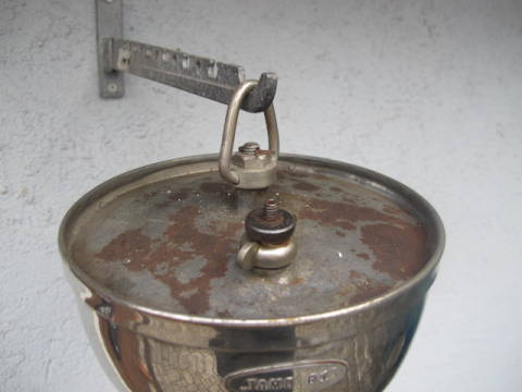 1334308857-ah4.jpg