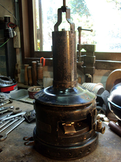 1349209581-05_chimenea_opt.jpg