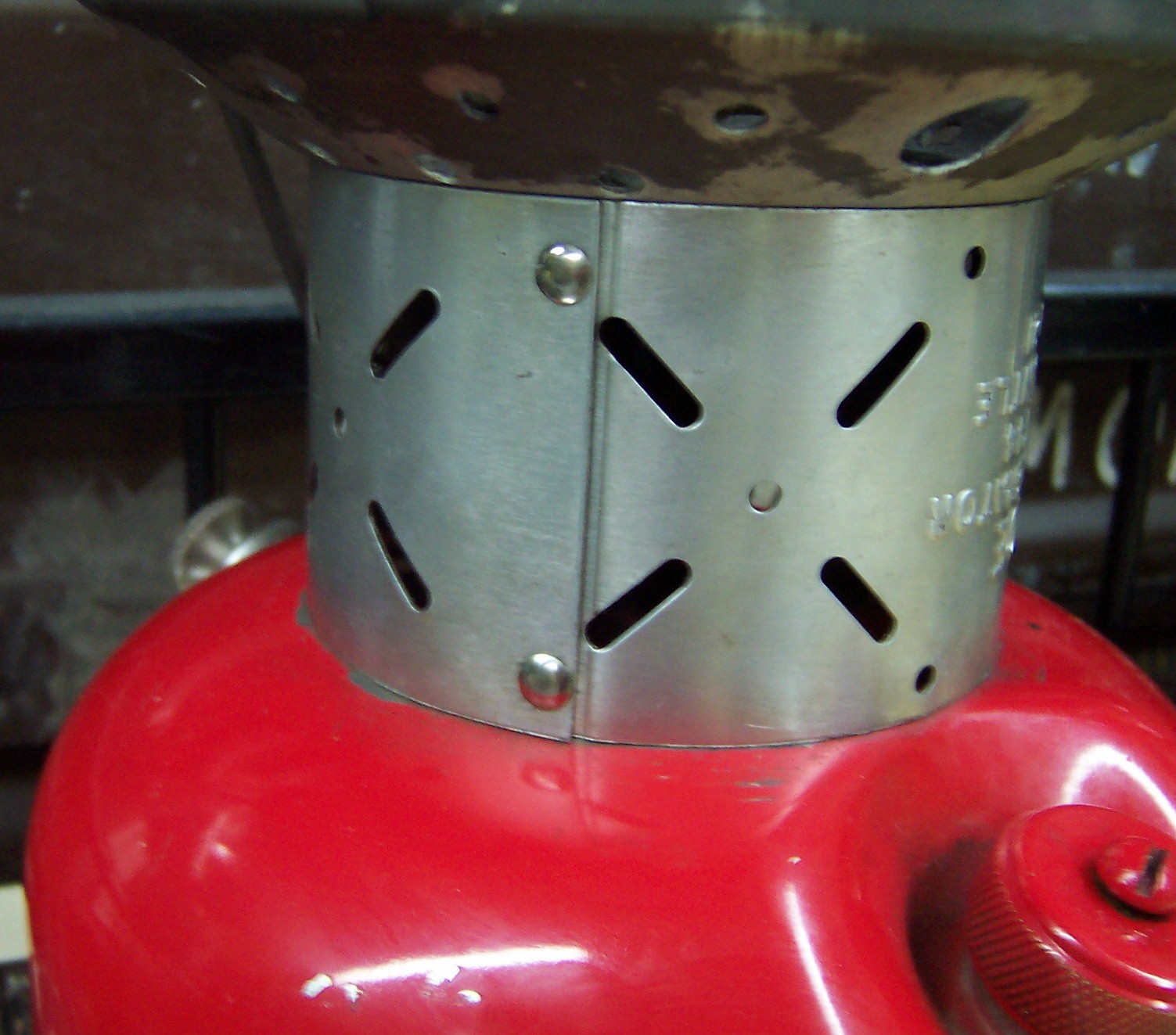 1349817768-rivets.jpg