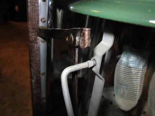 1350256378-IMG_0904_opt.jpg
