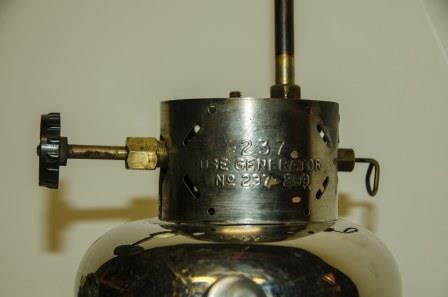 1420260713-Coleman_237_lantern_valve_removal_1.jpg