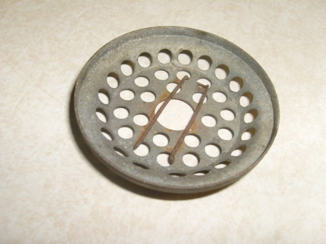 1438235342-S7300360_opt.jpg