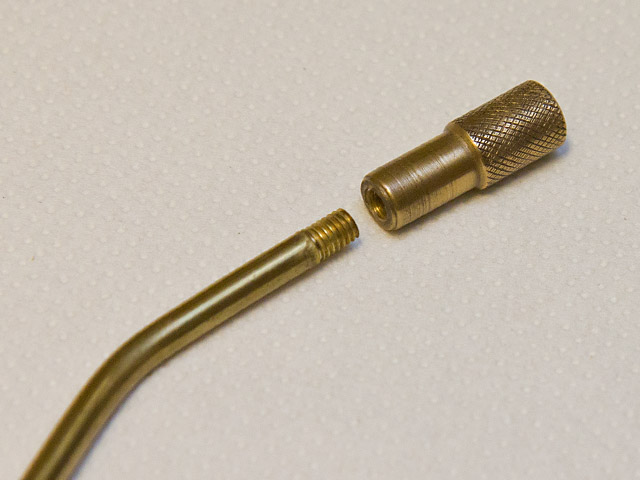1438723494-solid.jpg