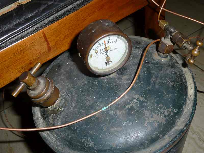 1462299244-Wandlampe_Bec_Parfait_1921_05_kl.jpg