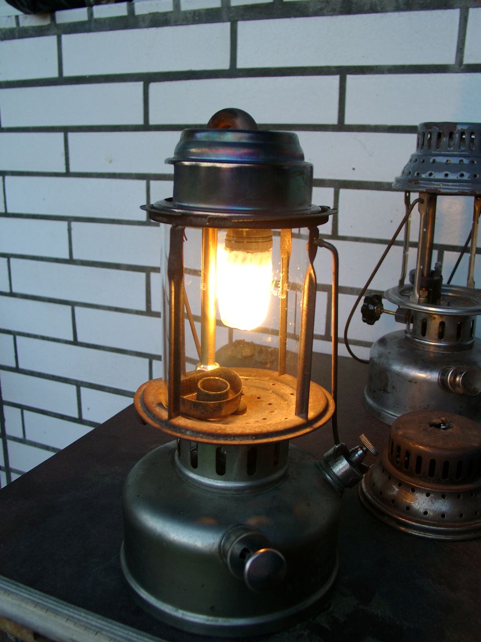 1463079014-05120009a.jpg
