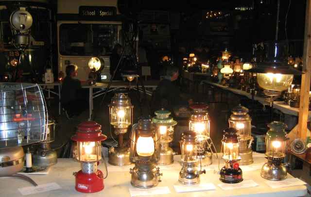 1476738111-Picture_6_opt.jpg