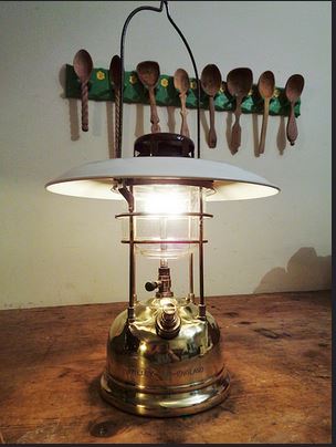 1478035572-lamp1.JPG