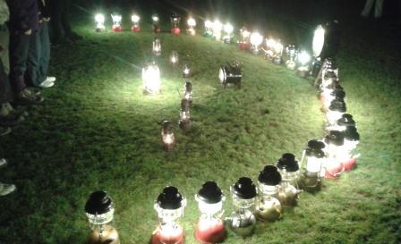 1479730031-Lamps_on_Parade.jpg