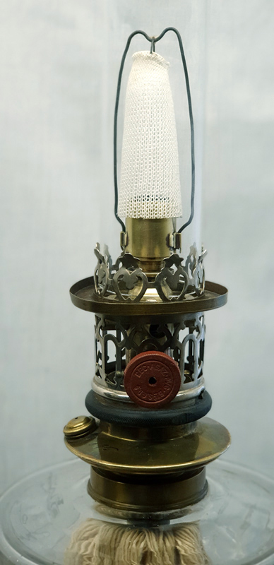 Bec AGAZ burner with unlit mantle.jpg