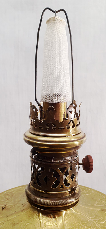 Bec Ideal burner with unlit mantle.jpg