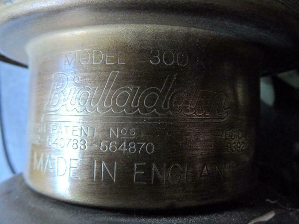 Bialaddin 300 FauxNumero.jpg