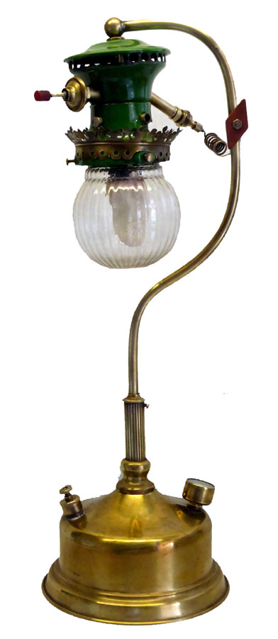 Bre table lamp x.jpg