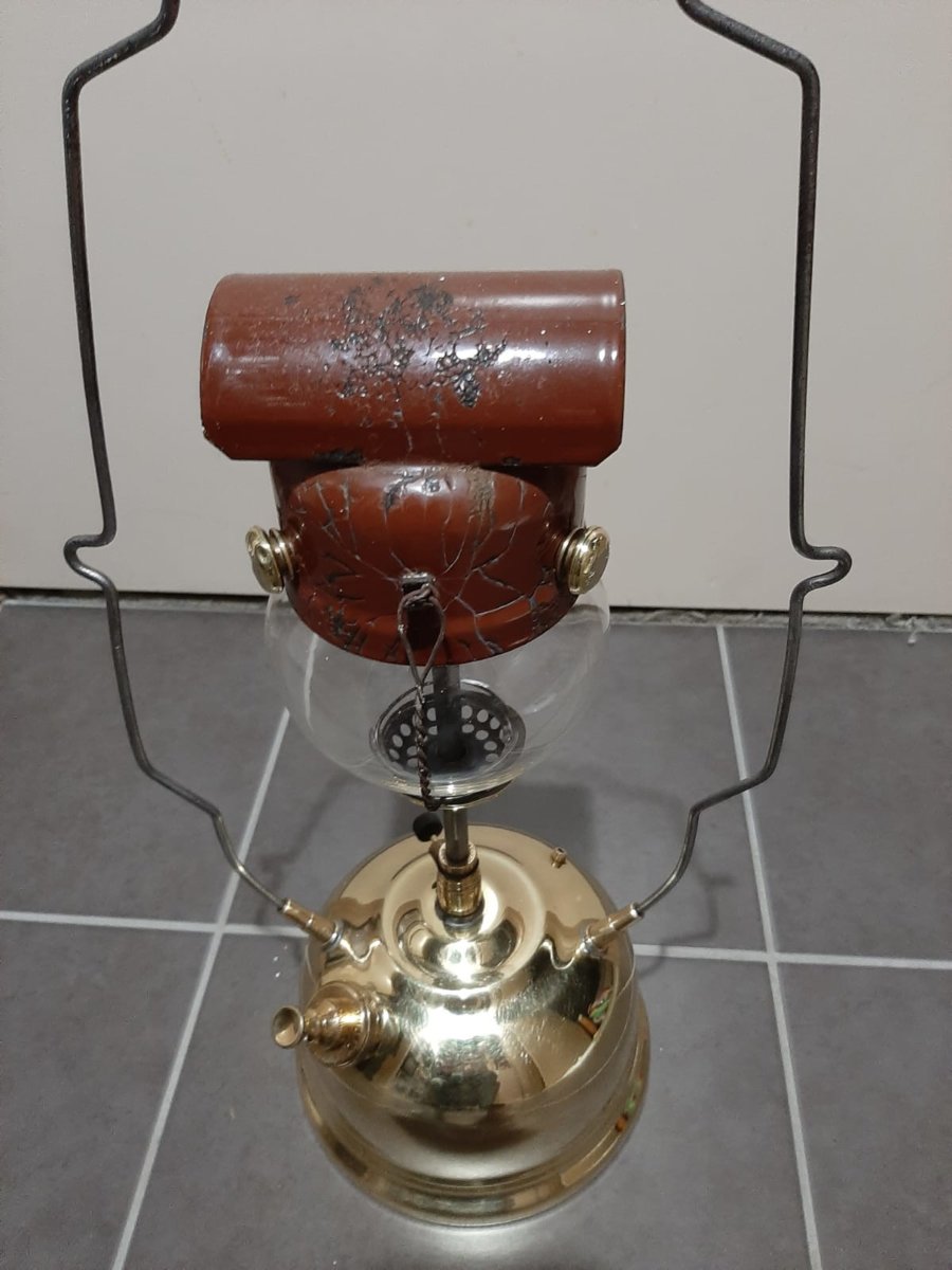 EX100 hanging lamp 3.jpg