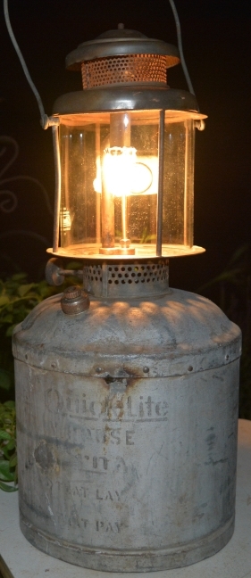 lit poultry 1064 resized.jpg