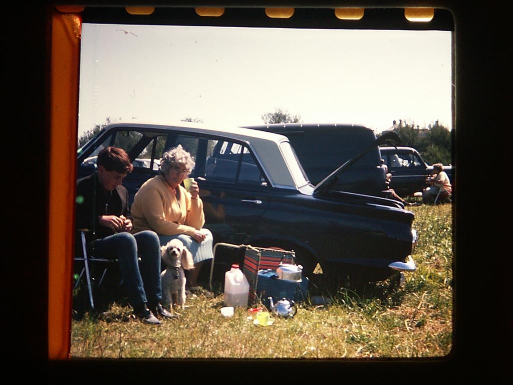 Slide3 PICT0001 (4) (Medium).JPG