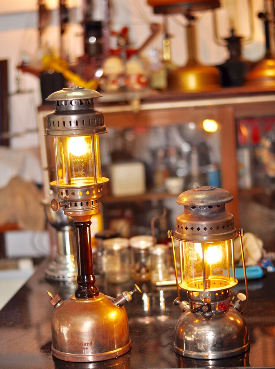 Standard table lamp_181203_0011.jpg