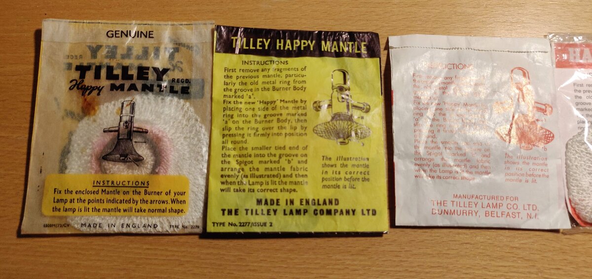 Tilley_mantles_2.jpg