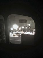 1444137302-6.jpg