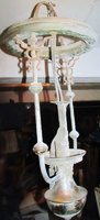 1457117452-gravitylamp.jpg