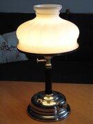 Primus_1015_1931_lit_Coleman_shade.jpg