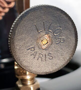 Lilor 4209 fuel vlve knob.jpg