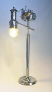 Wiktorin 5000 table lamp lit.jpg