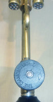 1386510396-1920_Akron_102_G_fuel_valve_knob.jpg