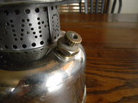 1390081457-Coleman_327_lantern_020.JPG