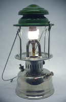 1395879064-Primus_1001_AD_1939_lit_lantern.jpg