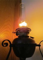 1358606404-Hinks_e.jpg