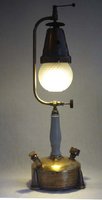 1471030642-Ekinox_lamp_lit1.jpg