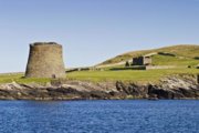 MOUSA BROCH.jpg