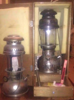 1380580120-petromaxes.jpg