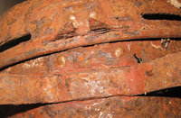 1408598687-MissingBottomLenseFlappBracket.jpg