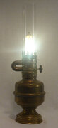 Bec conde lamp lit.jpg