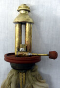Bec Regina burner with pilot flame wick mechanism.jpg