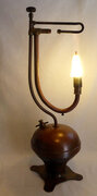 Tures-lamp-lit-mantle.jpg